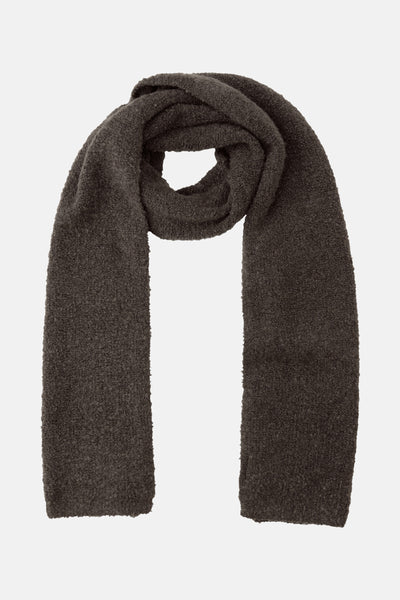 Écharpe marron en maille bouclée de STREET ONE, accessoire d'hiver chaud et texturé.