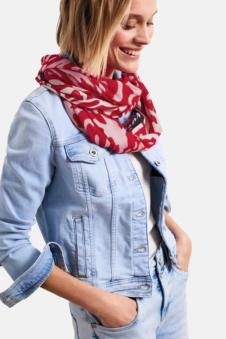 Foulard multicolore de Street One, avec motif abstrait rouge et blanc et étiquette noire.
