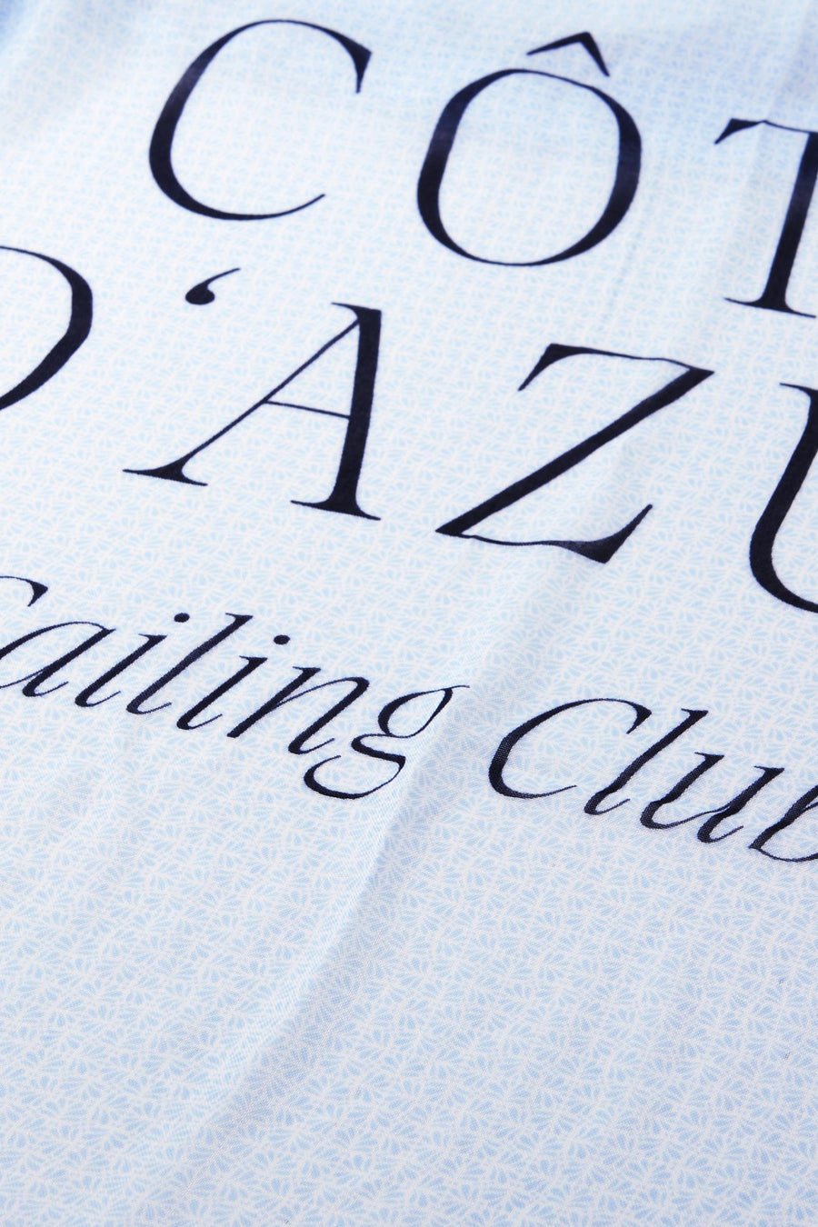 Multikleurige sjaal van STREET ONE met een print en de tekst "Côte d'Azur Sailing Club".