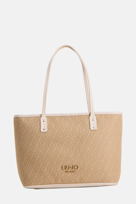 Sac à main beige de Liu Jo, avec un motif monogramme sur toute la surface.