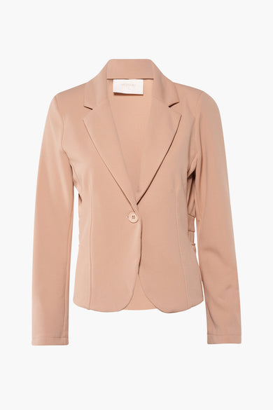 Blazer beige de AMELIE ET AMELIE, à simple boutonnage, avec des revers crantés.