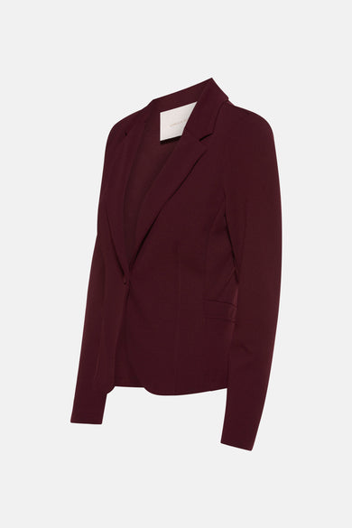 Bordeaux blazer van AMELIE ET AMELIE, met reverskraag en getailleerde pasvorm, schuin gepresenteerd op een neutrale achtergrond.
