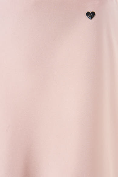 Roze lange rok van AMELIE ET AMELIE met decoratieve hartvormige hanger.