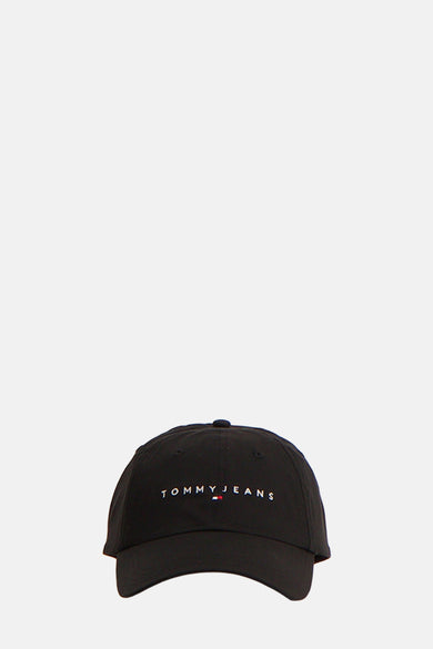 Casquette noire de TOMMY JEANS avec logo de marque brodé sur le devant.