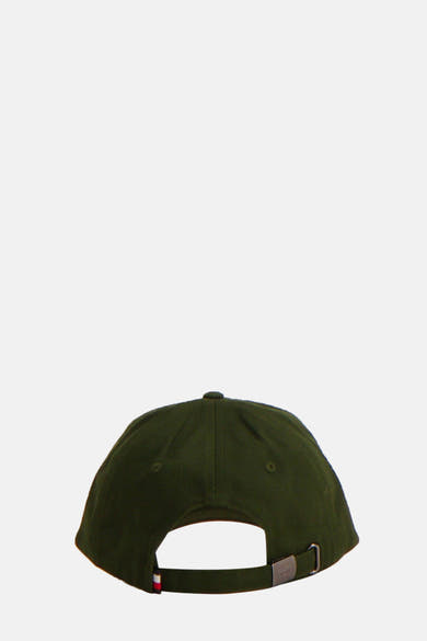 Casquette verte de TOMMY JEANS, avec une fermeture réglable et une petite rayure tricolore.