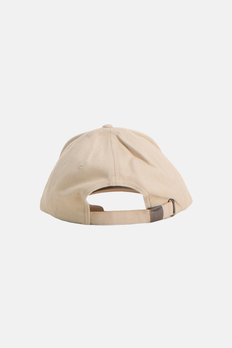 Casquette beige par TOMMY JEANS, vue arrière, avec une boucle de réglage métallique.