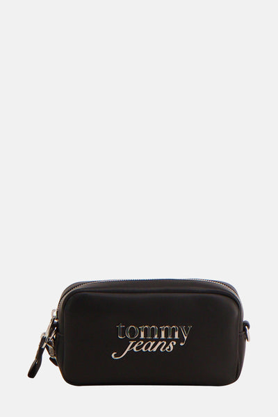 Sac à bandoulière noir de TOMMY JEANS avec logo argenté sur le devant.