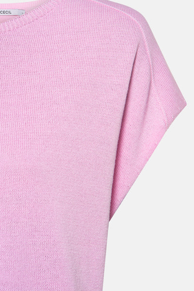 Pull rose à col rond de CECIL, en maille texturée.

