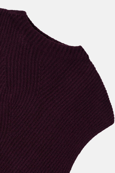 Paarse tanktop van CECIL in getextureerd ribgebreid materiaal, aansluitende pasvorm en boothals.
