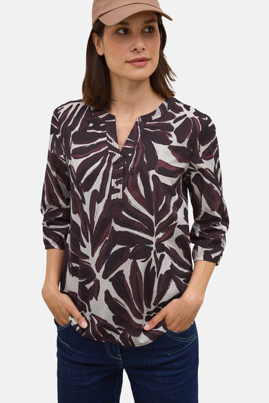 Bordeaux blouse met lange mouwen van CECIL, met een abstract bladmotief en een V-hals met knopen.