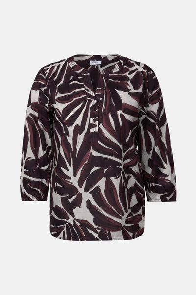 Bordeaux blouse met lange mouwen van CECIL, met een bruin en wit abstract bloemenpatroon.