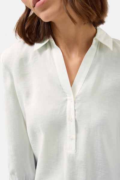 Wit blouse met korte mouwen van CECIL, met V-hals en knoopsluiting.