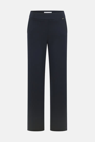 Pantalon de costume bleu par CECIL, coupe droite classique avec poches latérales discrètes sur fond uni.