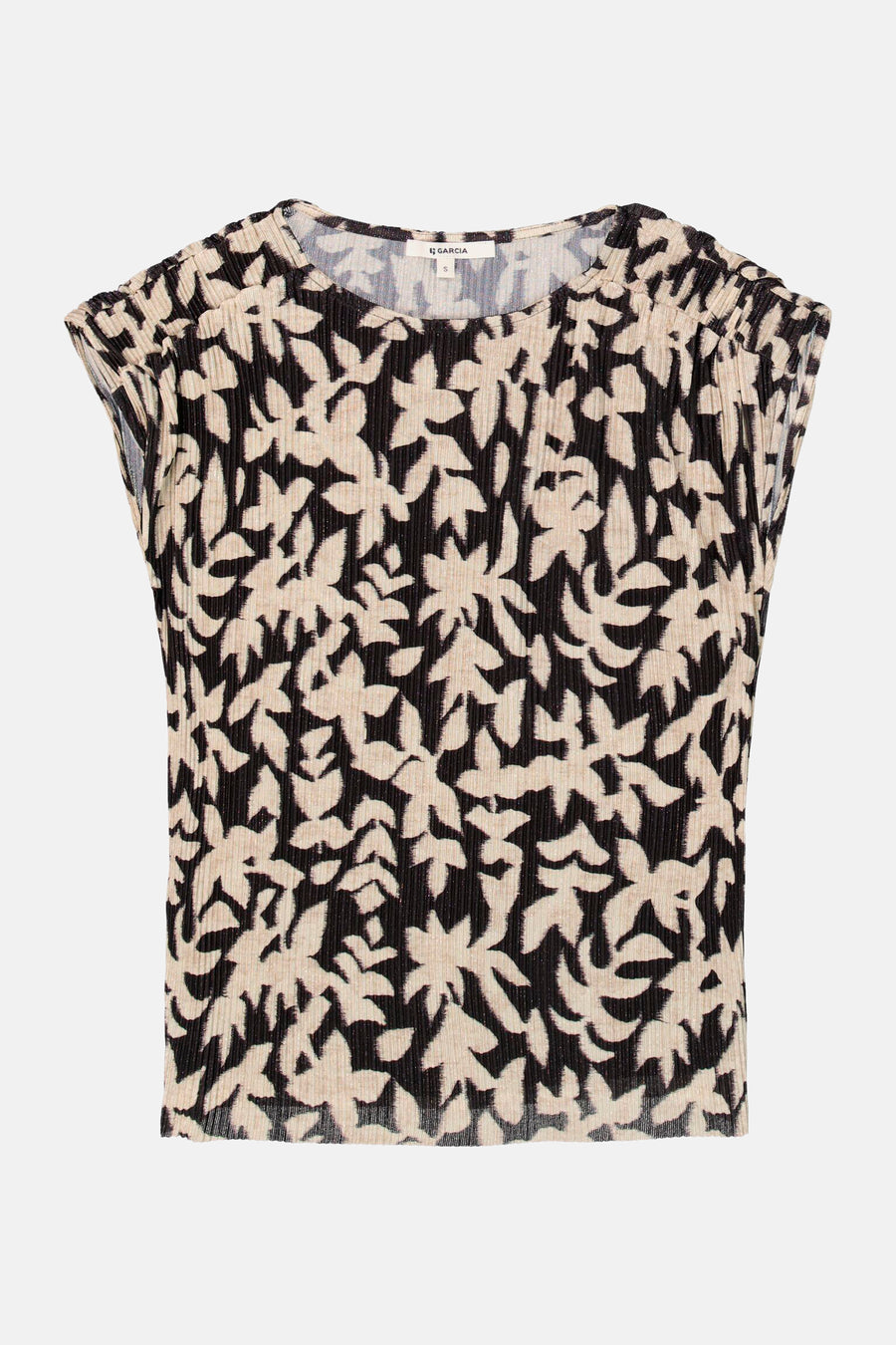 Zwart T-shirt met korte mouwen van GARCIA met beige bloemenprint en plooieffect.