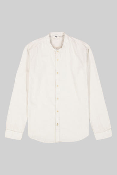 Chemise beige à manches longues de GARCIA, avec une texture subtile et une coupe décontractée.
