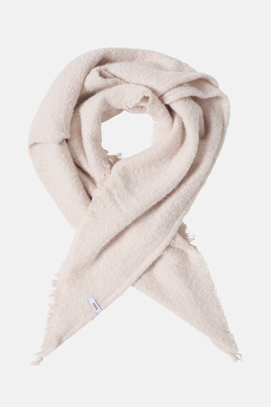 Beige sjaal van CECIL met franjedetails op een getextureerde stof.