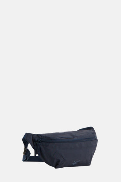 Blauwe heuptas van LYLE & SCOTT, met zichtbare ritssluiting en discreet logo.
