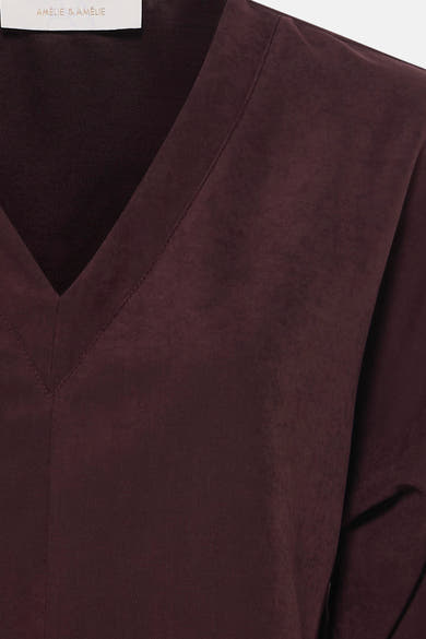 Blouse violette à manches longues de AMELIE ET AMELIE, col en V, tissu texturé, vue rapprochée