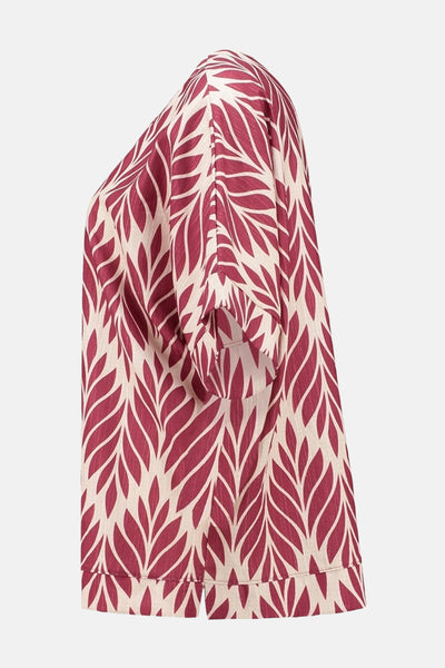 Multikleurig blouse met korte mouwen van ZABAIONE met een gestileerd bladerpatroon.
