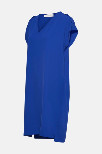Robe bleue à manches courtes d'AMELIE ET AMELIE, coupe droite et détails aux épaules.
