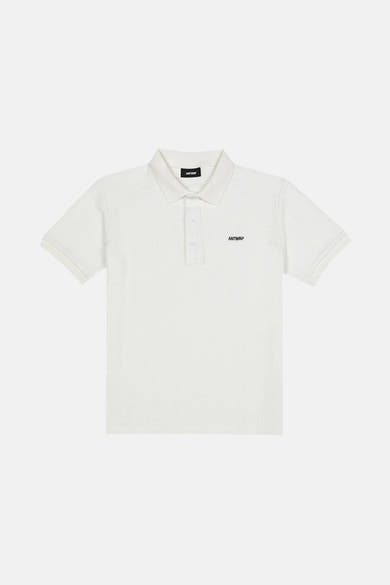 Wit poloshirt met korte mouwen van ANTWRP, subtiel textuurpatroon en geborduurd logo.