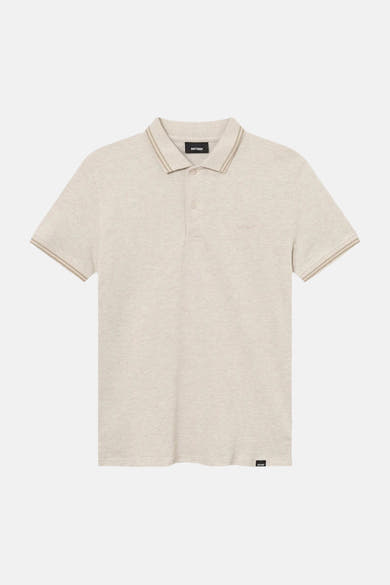 Polo beige d'ANTWRP, avec rayures marron au col et aux manches courtes, et logo discret.