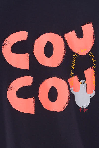 Blauwe ANTWRP sweater met een humoristische print van een duif en oranje letters.
