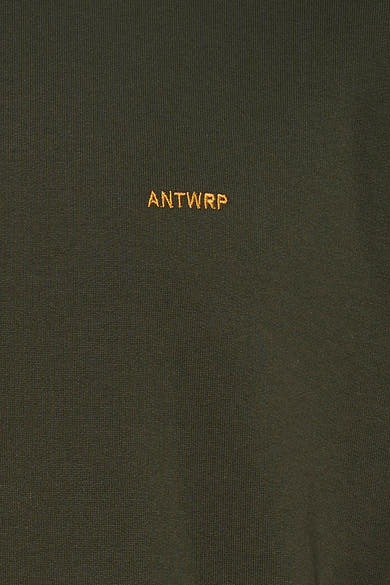 Kaki sweatshirt van ANTWRP, met geborduurd logo op de borst.
