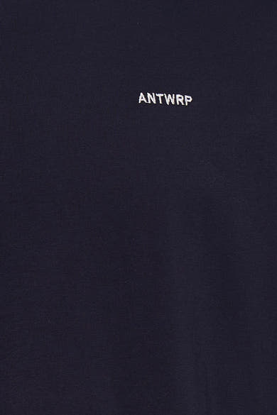 T-shirt à manches courtes bleu d'ANTWRP, avec le logo discret sur la poitrine.
