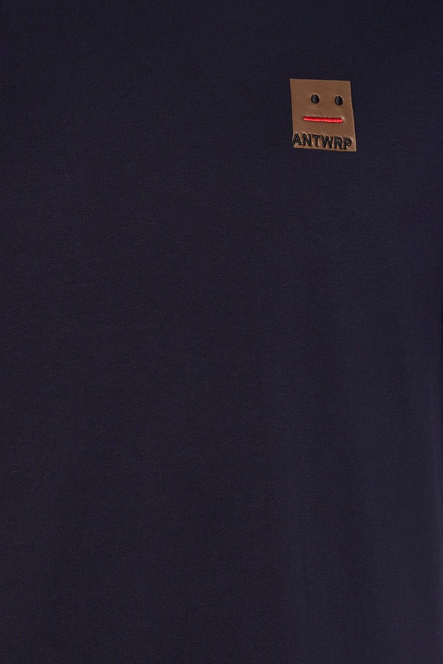 Blauw T-shirt met korte mouwen van ANTWRP, met decoratief vierkant embleem met een gezicht.