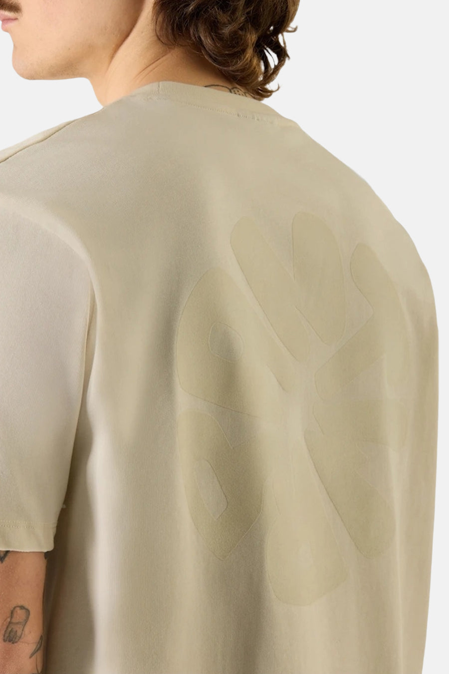 T-shirt à manches courtes écru de ANTWRP, avec motif ton sur ton dans le dos.