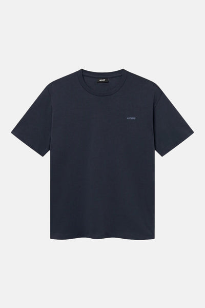 Blauw T-shirt met korte mouwen van ANTWRP, met discreet logo op de borst, op een effen achtergrond.