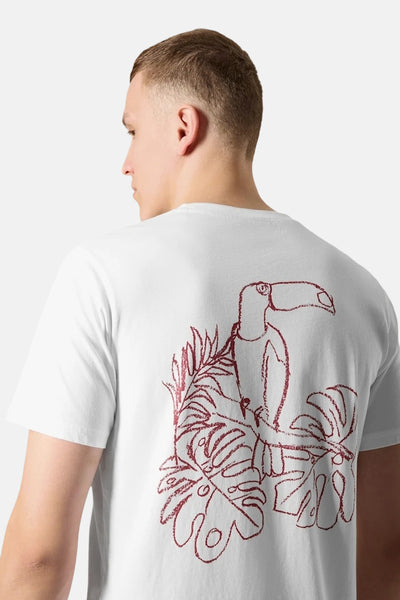 T-shirt blanc à manches courtes d'ANTWRP, orné d'un motif toucan et de feuilles tropicales bordeaux au dos.
