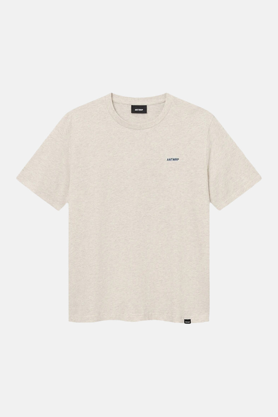 T-shirt beige à manches courtes de ANTWRP, avec logo discret sur la poitrine et étiquette logotypée en bas.
