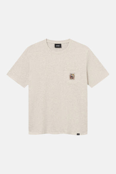 T-shirt beige à manches courtes de ANTWRP, avec poche poitrine décorée d'un motif original.