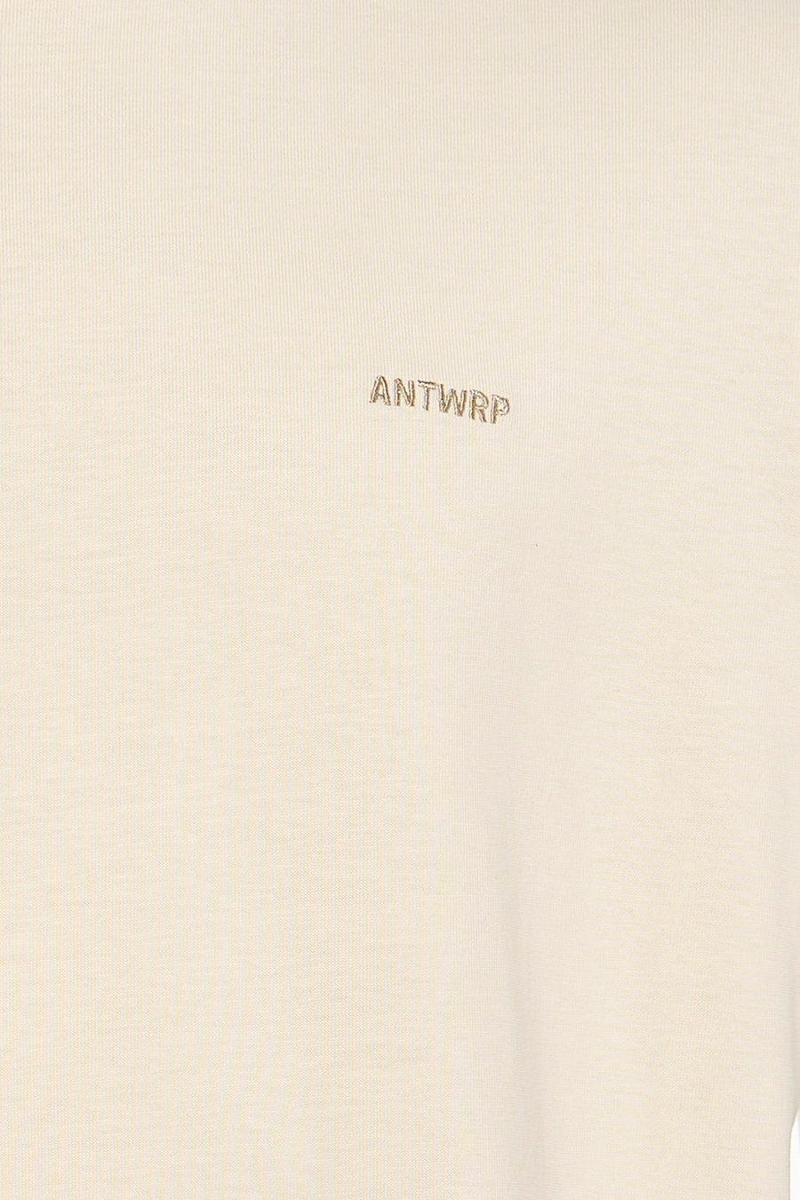 T-shirt à manches courtes écru de ANTWRP, avec un logo brodé discret sur la poitrine.