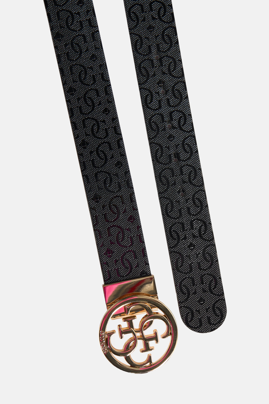 Ceinture noire à motif monogramme Guess avec boucle dorée et détails roses.