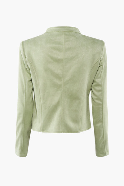 Veste courte vert pistache de AMELIE ET AMELIE, en daim synthétique avec une coupe ajustée, vue de dos.
