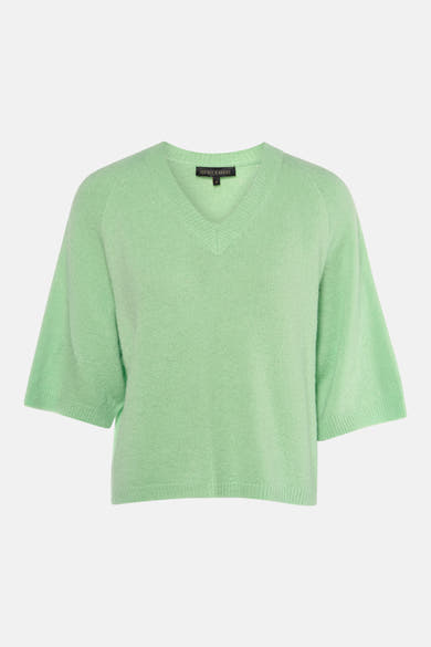 Pull vert à col en V de COPINES D'ANVERS, coupe ample à manches courtes.