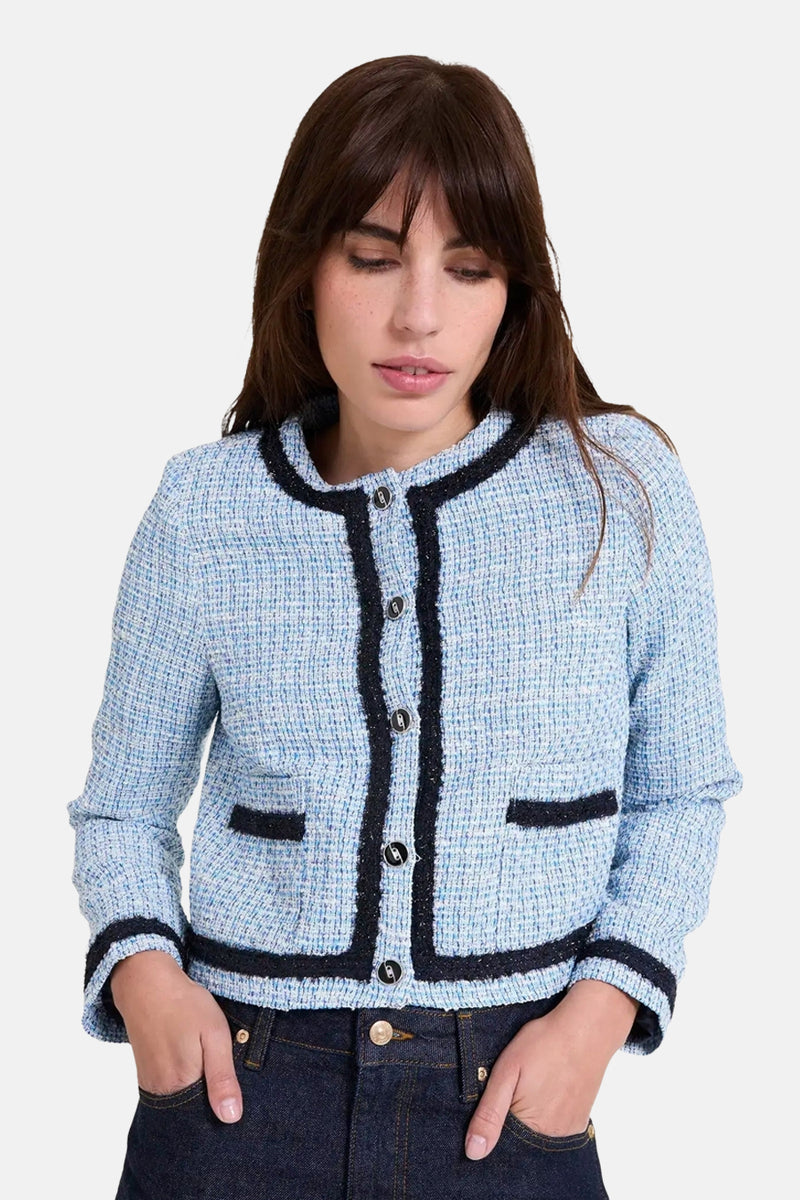 Blauwe tweed blazer van NAF NAF, met een zwarte bies en opgestikte zakken.