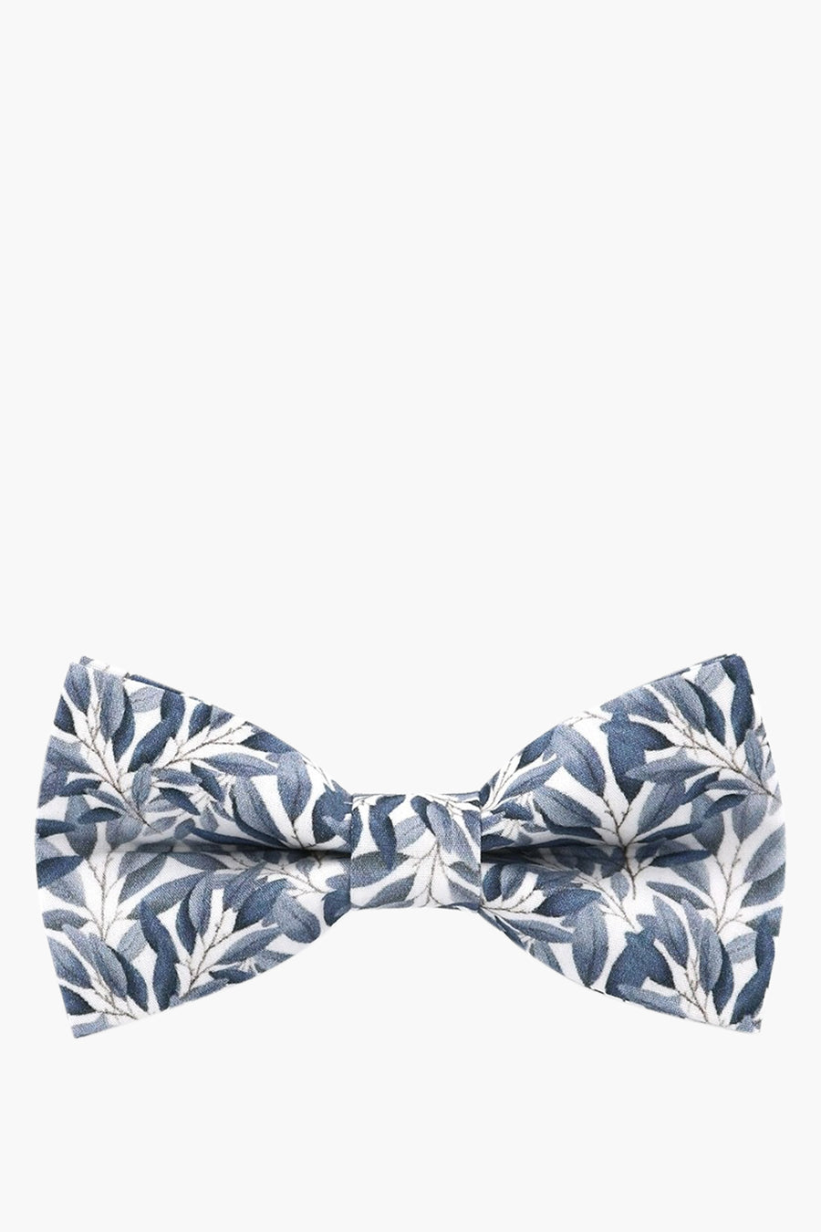 Nœud papillon bleu de MR. CELESTIN, avec motif à feuilles bleues et grises sur fond blanc.