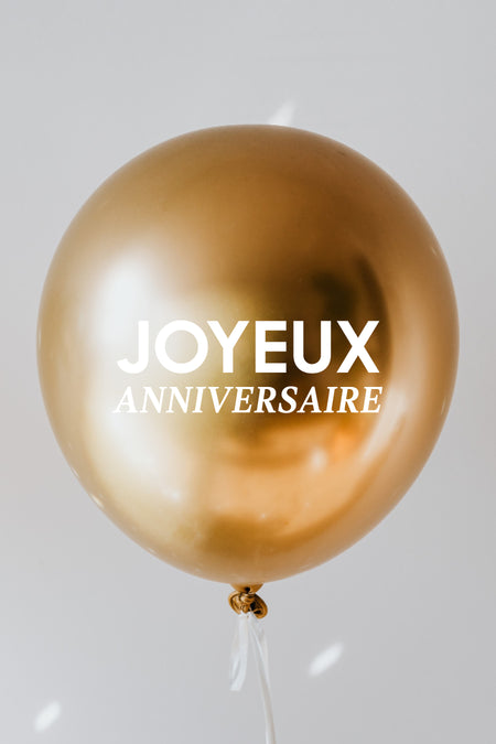 Cadeaukaart Gefeliciteerd met verjaardag van PointCarré met gouden ballon en wit lint.