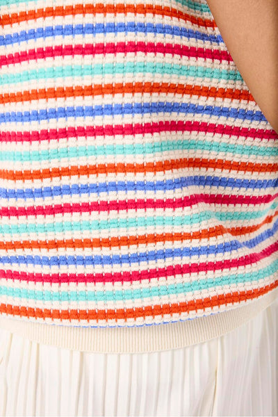 Pull à col rond multicolore de GARCIA, avec rayures horizontales texturées et ourlet uni.