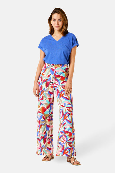 Pantalon multicolore de GARCIA, à motifs floraux colorés et coupe ample.