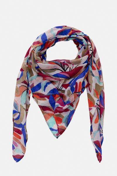 Multikleurige sjaal van GARCIA, met abstract patroon met accenten van blauw, rood, oranje en beige.