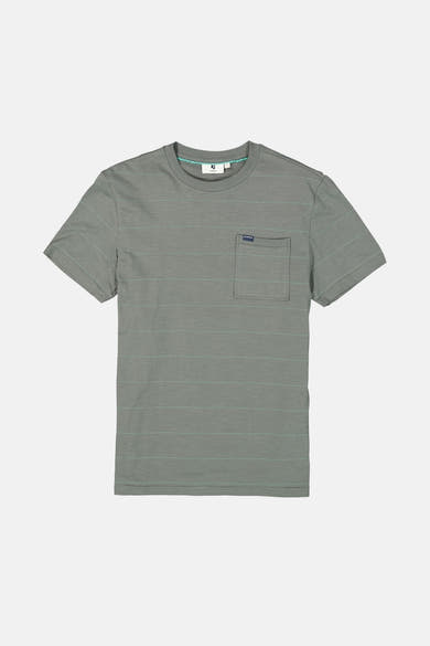 T-shirt kaki à rayures, de Garcia, avec poche poitrine et col rond bordé.