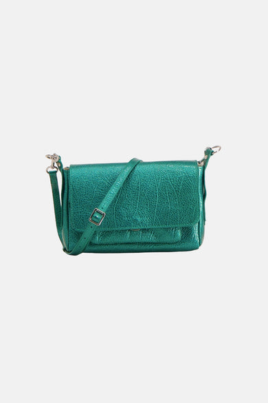 Turquoise metallic schoudertas van PAUL MARIUS, achterkant, in getextureerd materiaal met een gewatteerde klep en een zak met rits.