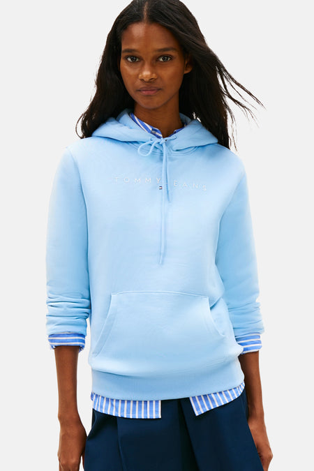 Sweat à capuche bleu de TOMMY JEANS, avec cordon de serrage et poche kangourou sur le devant.