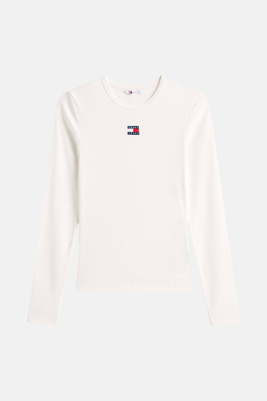 Witte T-shirt met lange mouwen van TOMMY JEANS, in geribbelde stof met logo op de borst.