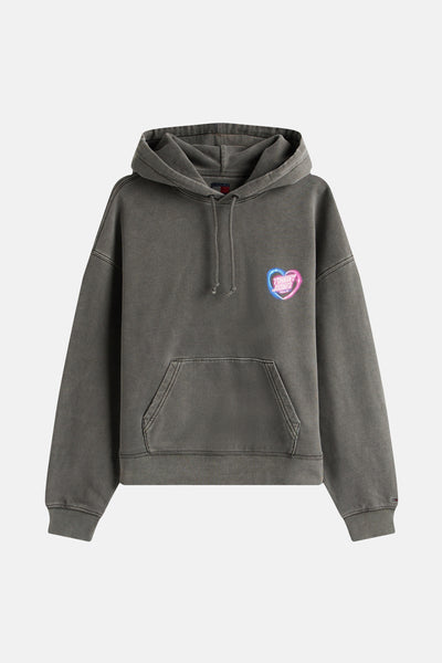 Sweat à capuche gris délavé de Tommy Jeans, avec cordon de serrage et logo cœur lumineux.